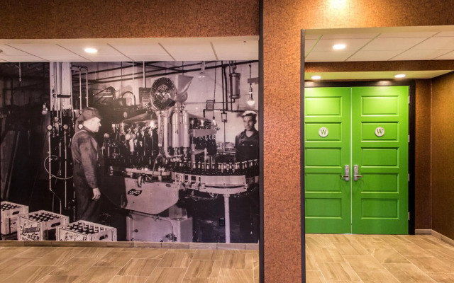Cobblestone Hotel & Suites – Chippewa Falls