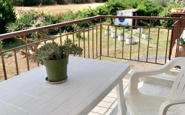 Lovely apartment by the sea 2 …..
