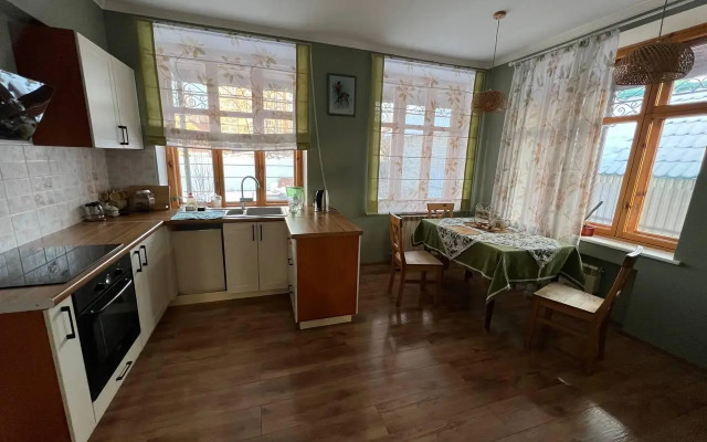 Красный Дом