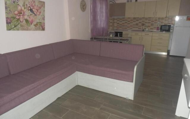 Zephyros Family Apartments 2