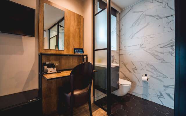 Euston Square Hotel