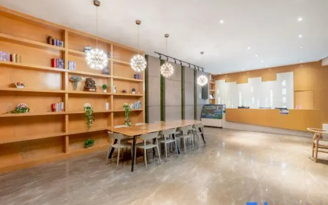 Yongsheng Future Hotel (Qingshan Branch)