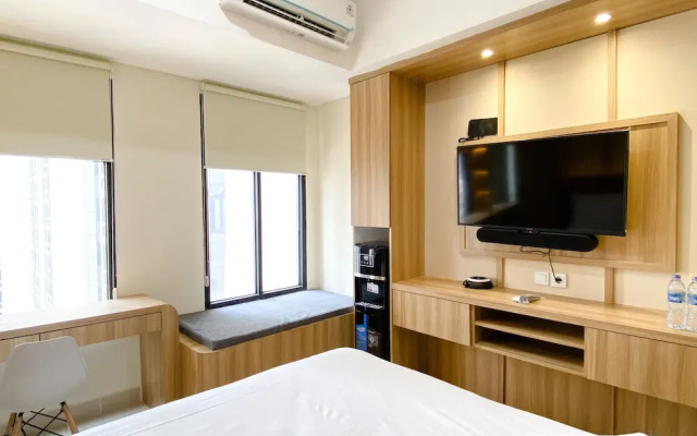 Cozy And Homey Studio Room Pollux Chadstone Apartment