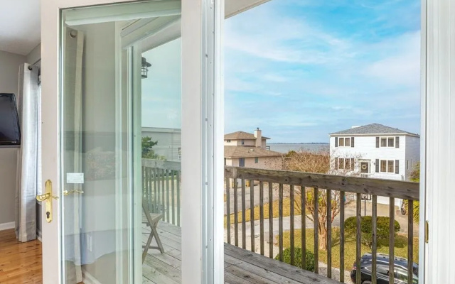 Beach Digs by Tybee Vacation Rentals