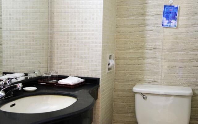 ibis Guilin Railway Station hotel