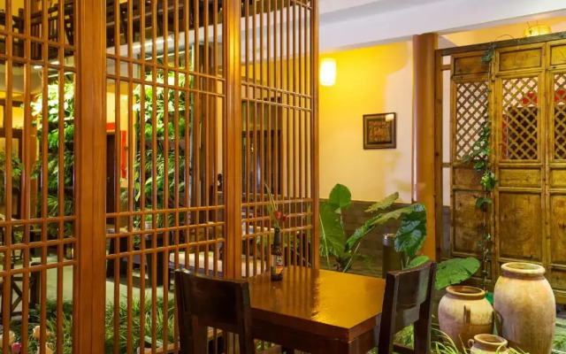 Dali Yanqingshanju Inn
