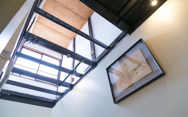 Guesthouse OKI's Inn - Hostel