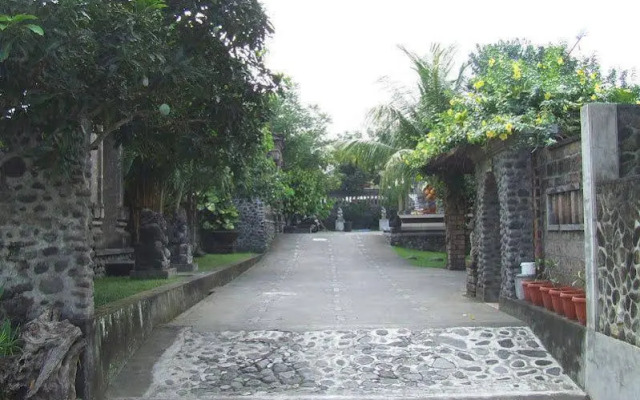Puri Rasa Villas and Resort