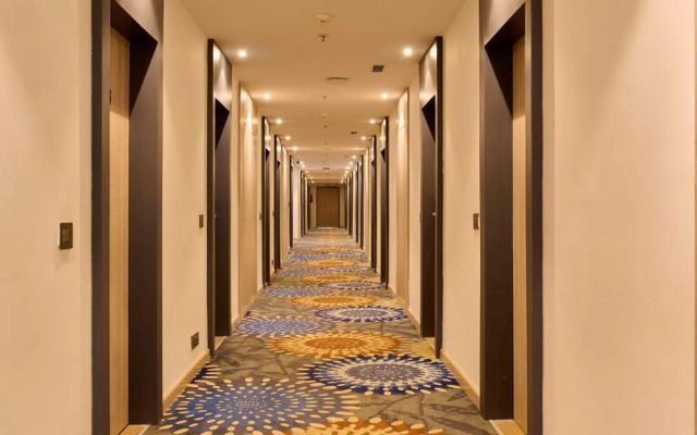 Delite Sarovar Portico Faridabad