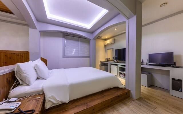 Seosan SKY Hotel