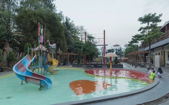 RedDoorz Resort @ Cianjur City Park