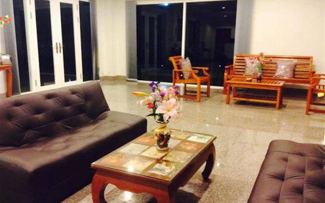 Siray House