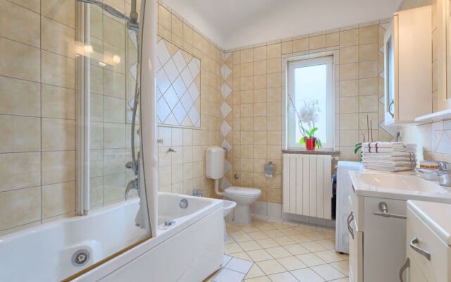 House Adria Pleurtuit