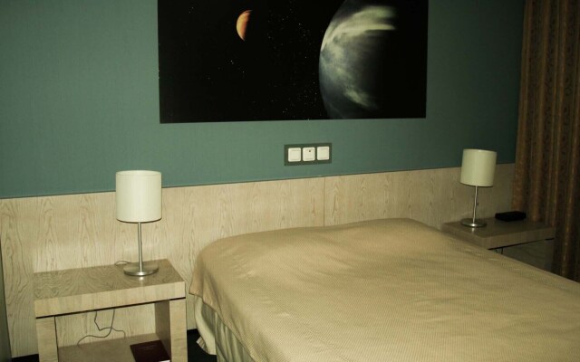 Отель Tähetorni