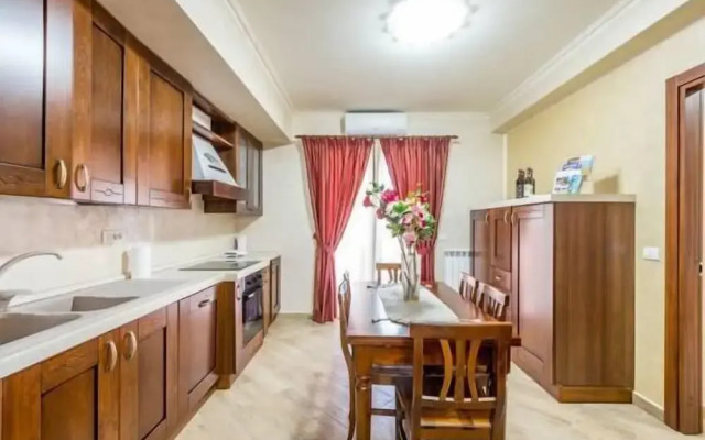 Aparthotel Luxury Ovidiu Mamaia