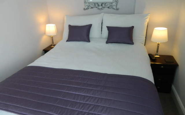 Stoneway Guest House