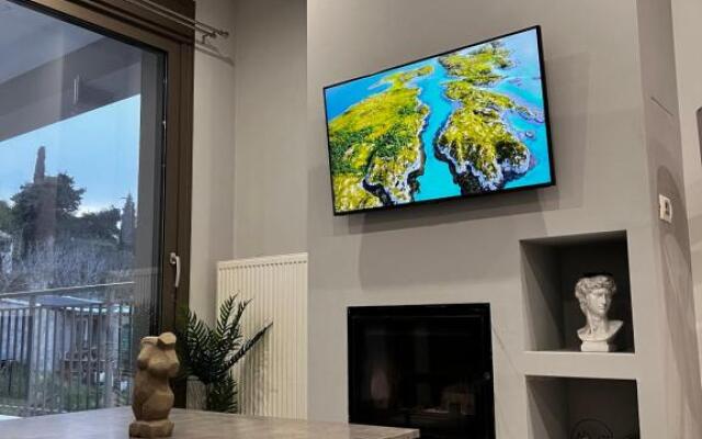 Giannel Luxury Apartment 1