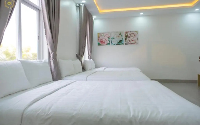 Nguyen Nhan Hotel