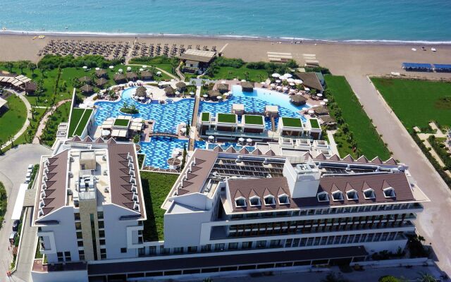 Tui Blue Sherwood Belek - All Inclusive