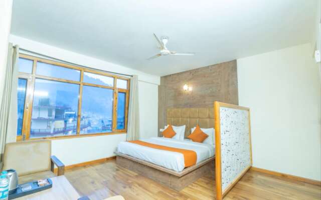 Hotel Rising Star