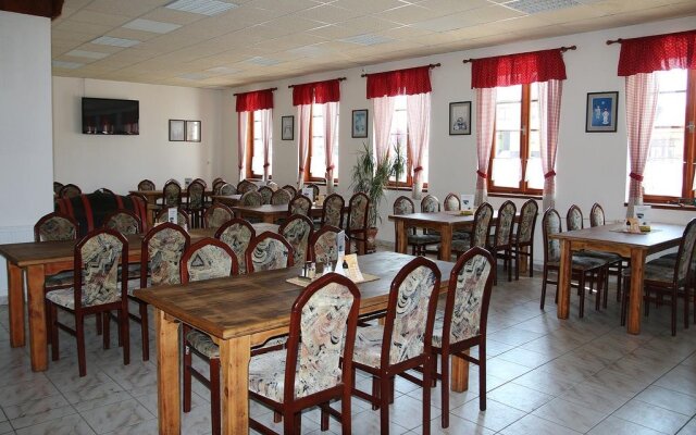 Penzion a restaurace U Hroznu