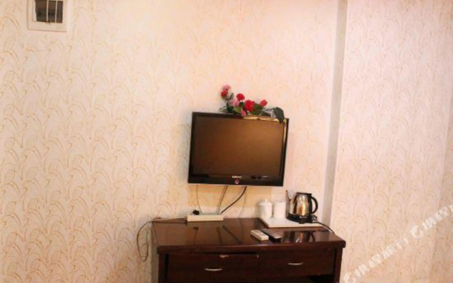 Yuanyue Business Hotel