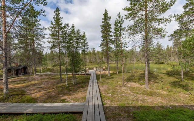 Kuukkeli Log Houses Villa Aurora (Pupula)