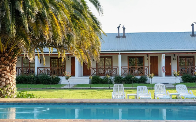 Houw Hoek Hotel