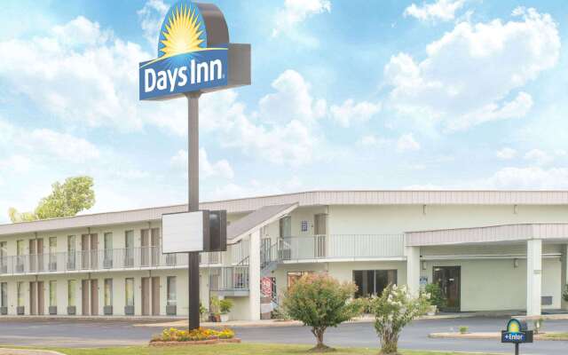 Days Inn by Wyndham Ripley