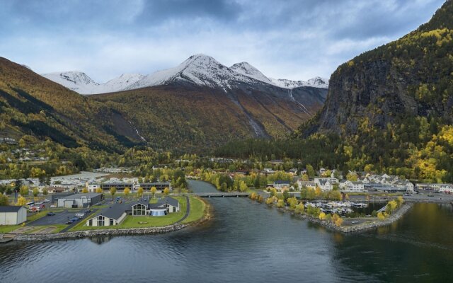 Valldal Fjordhotell - by Classic Norway Hotels