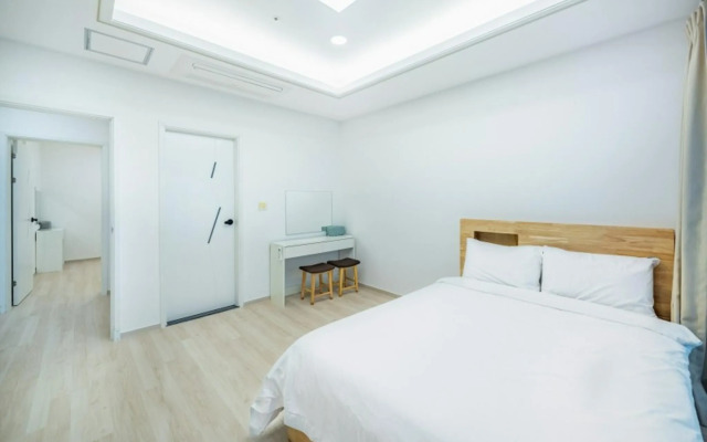 Yeosu K Park Pension