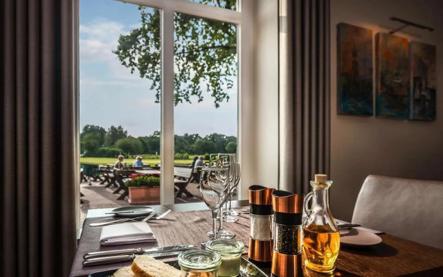 Steigenberger Hotel Treudelberg Hamburg