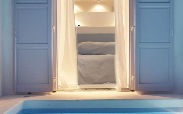Suntouch Suites ‘’By Checkin’’ Adults Only