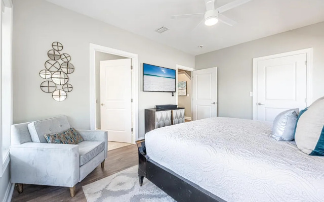 Incogbeacho - 505 Defuniak Street