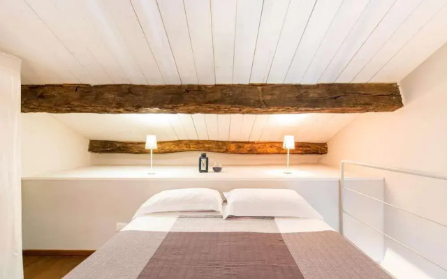 Apartment on an Estate near Rome