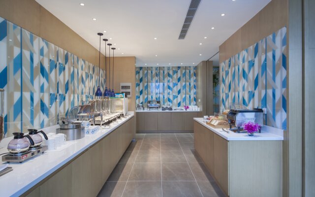 Holiday Inn Express Zhengzhou Zhengdong by IHG