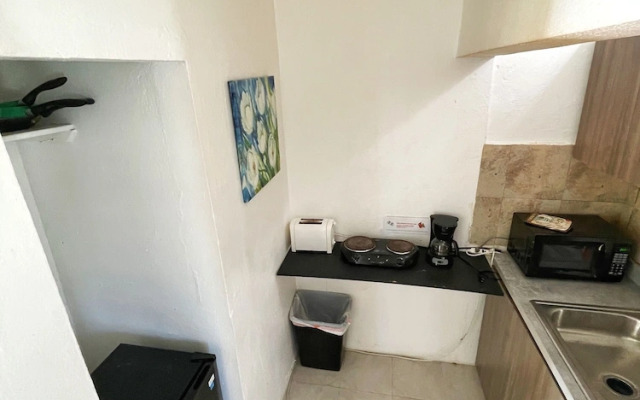 Villa Eshta - Hostel