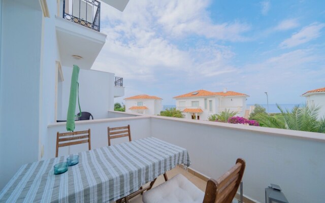 Modern Studio Apartment With Lovely sea View