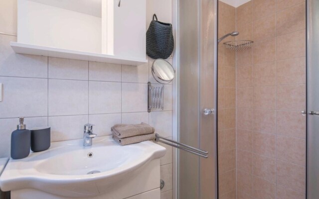 Nice Home in Sisan With Wifi and 2 Bedrooms