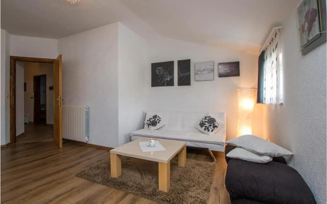 Holiday home Nedescina Nedescina