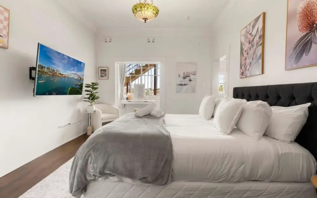 Lovely Apartment in Darlinghurst