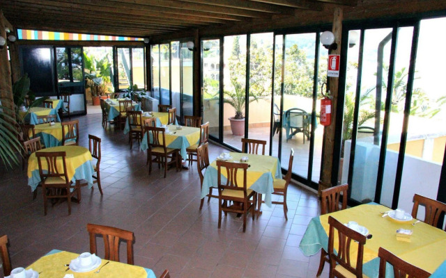 Hotel Baia Delle Sirene