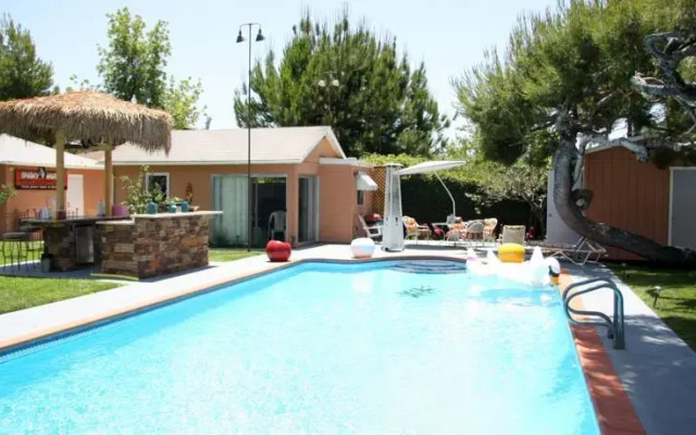 The Tracy Bungalow