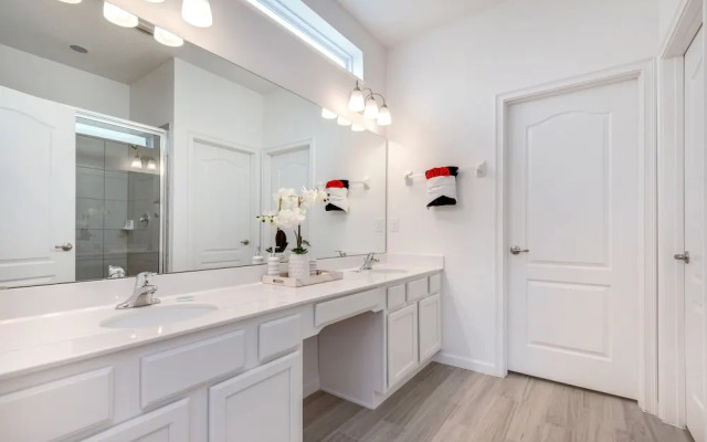 The Ultimate 10 Bedroom 8 Bathroom