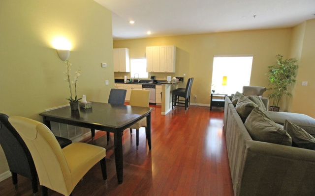Condo Ravensbergen - 2 Bedroom