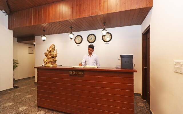 OYO 16063 Hotel Grand Valley