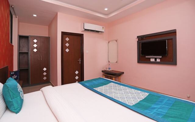 OYO 4809 Hotel Mannat Excellency
