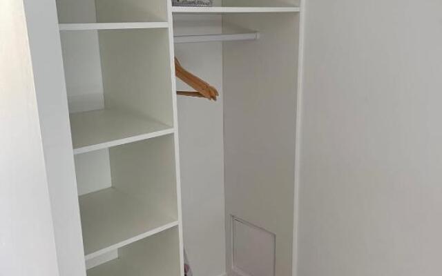 Le Manoir 1 Studio RDC Lumineux