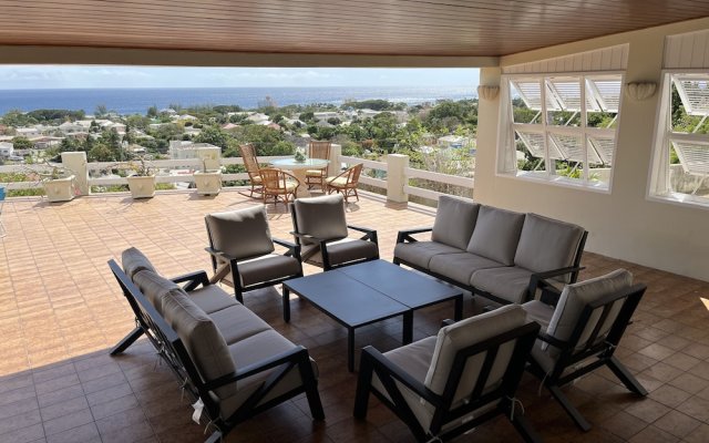 Beautiful 4-bed House With Stunning sea Views