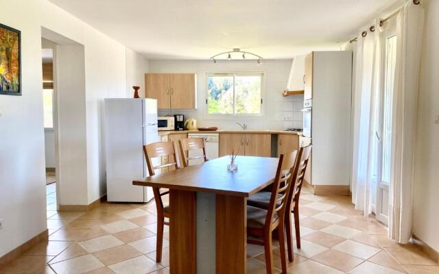 Villa vue mer dans nature protégée, plage à 1,5 km